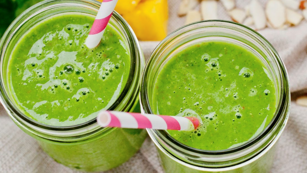 8 Lekkere en Gezonde Groente Smoothie Recepten (Snel Klaar!)